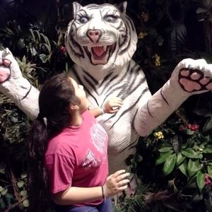 Meet your Posher, Cristina